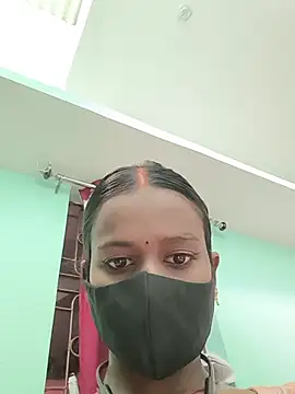 Snapshot of Sexxy-Neha chatting on 07/04/26, 04:29 Sexxy-Neha online show from 07/04/26, 04:29