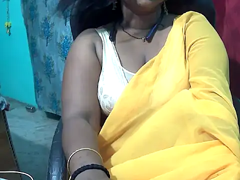 Snapshot of miss_doli chatting on 07/04/26, 03:07 miss doli online show from 07/04/26, 03:07