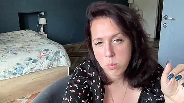 Snapshot of Hannah_ocean chatting on 07/03/26, 02:34 Hannah ocean online show from 07/03/26, 02:34