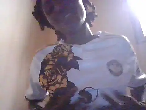 Snapshot of Black_beautygirlll chatting on 07/04/26, 10:43 Black beautygirlll online show from 07/04/26, 10:43