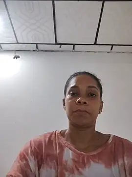 Snapshot of AstridMonroee chatting on 07/06/26, 02:14 AstridMonroee online show from 07/06/26, 02:14