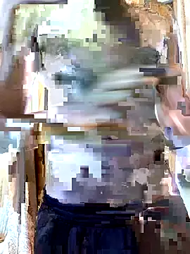 Snapshot of batman065 chatting on 07/04/26, 01:39 batman065 online show from 07/04/26, 01:39