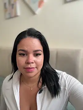 AliceStarshine online show from 03/17/26, 03:26