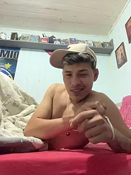 daniell15150 online show from 07/15/26, 04:29