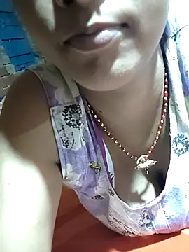 Snapshot of 18year_shilpi chatting on 07/14/26, 06:35 18year shilpi online show from 07/14/26, 06:35