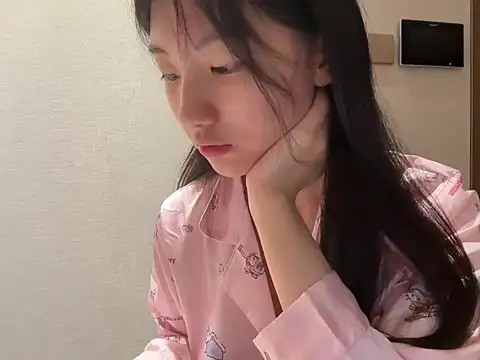 miumikkkki online show from 07/07/26, 11:25
