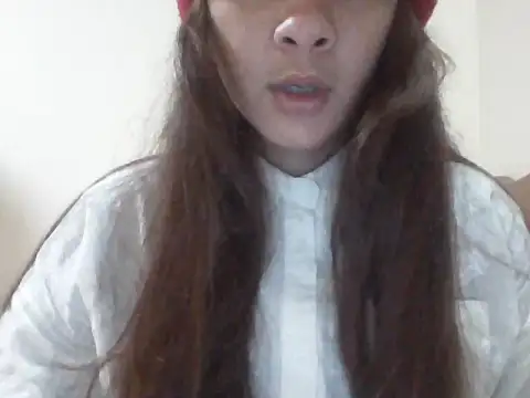 Snapshot of ZaraBacardi chatting on 07/08/26, 12:15 ZaraBacardi online show from 07/08/26, 12:15