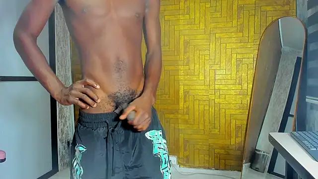 Snapshot of elio_x chatting on 07/15/26, 12:43 elio x online show from 07/15/26, 12:43