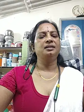 Snapshot of amudha143 chatting on 07/09/26, 06:50 amudha143 online show from 07/09/26, 06:50