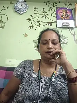 Snapshot of amudha143 chatting on 07/14/26, 07:46 amudha143 online show from 07/14/26, 07:46