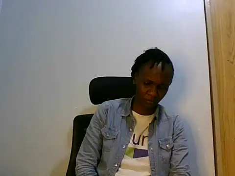Snapshot of Little_Flower01 chatting on 07/08/26, 08:46 Little Flower01 online show from 07/08/26, 08:46