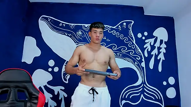 Snapshot of brian_muscle chatting on 07/12/26, 01:29 brian muscle online show from 07/12/26, 01:29