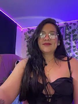 Snapshot of IVYGRETA chatting on 07/16/26, 05:13 IVYGRETA online show from 07/16/26, 05:13