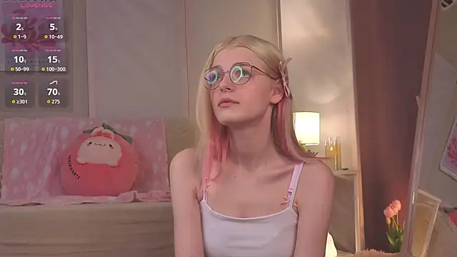 Snapshot of AnikaSparks chatting on 07/14/26, 03:22 AnikaSparks online show from 07/14/26, 03:22