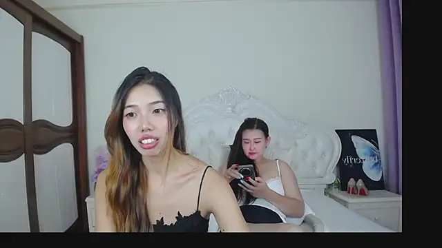 StacyGordon online show from 07/30/26, 03:00