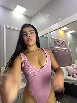 LesVega online show from 07/14/26, 07:41