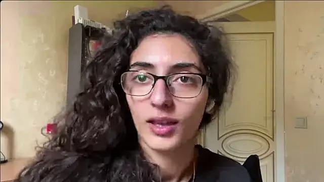 Snapshot of ShantiLeavitt chatting on 07/15/26, 07:24 ShantiLeavitt online show from 07/15/26, 07:24