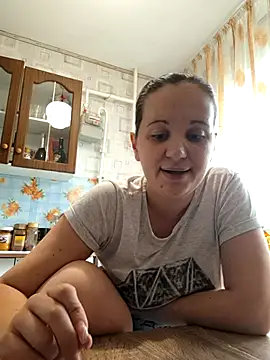 JeanneLoryzia online show from 07/14/26, 02:12