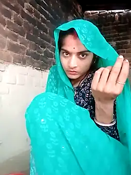 Snapshot of Shivanikumari80 chatting on 07/11/26, 10:29 Shivanikumari80 online show from 07/11/26, 10:29