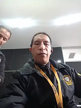 Snapshot of tornado0001 chatting on 07/12/26, 10:45 tornado0001 online show from 07/12/26, 10:45