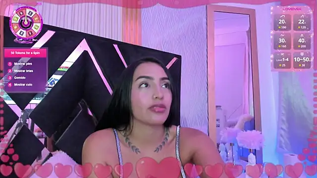 Snapshot of samanthta chatting on 07/15/26, 10:15 samanthta online show from 07/15/26, 10:15