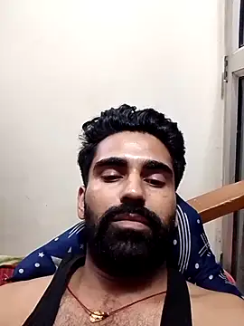 Snapshot of Luckyrajput2323 chatting on 07/12/26, 07:49 Luckyrajput2323 online show from 07/12/26, 07:49