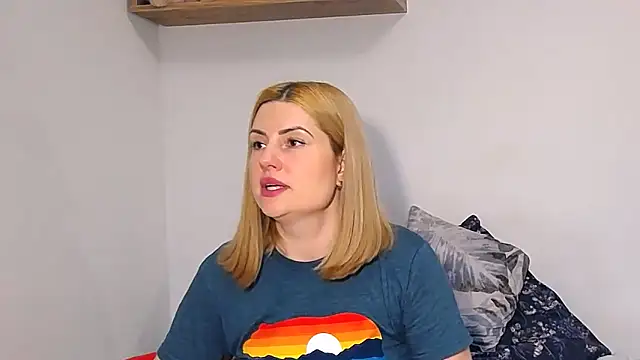 alisenties online show from 02/15/26, 03:20