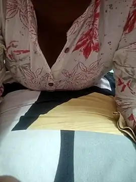 Snapshot of tamil_aruna chatting on 07/13/26, 03:26 tamil aruna online show from 07/13/26, 03:26