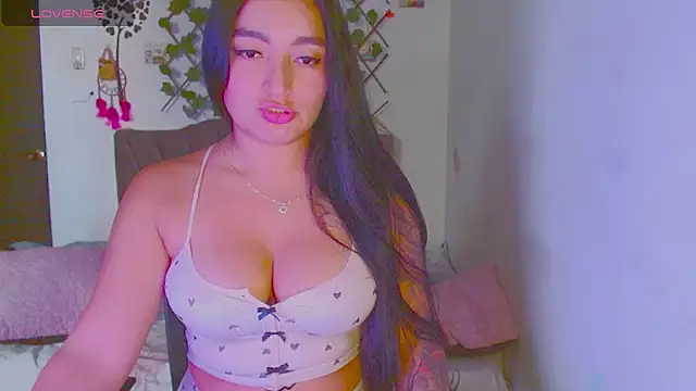 Allisson  22 online show from 07/14/26, 10:15