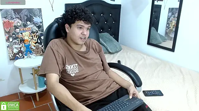Snapshot of ethan_cortes chatting on 07/15/26, 07:19 ethan cortes online show from 07/15/26, 07:19