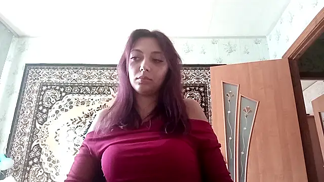 Snapshot of PurpleSaphire chatting on 07/15/26, 03:17 PurpleSaphire online show from 07/15/26, 03:17