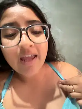 Snapshot of Nay_beby chatting on 07/17/26, 10:03 Nay beby online show from 07/17/26, 10:03
