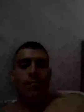 Snapshot of franco22n chatting on 07/21/26, 05:54 franco22n online show from 07/21/26, 05:54