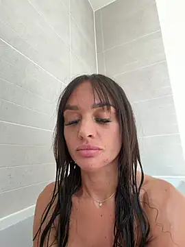 Snapshot of Sofiabellex chatting on 08/02/26, 01:31 Sofiabellex online show from 08/02/26, 01:31