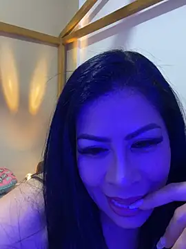 Snapshot of Leidy09Z chatting on 07/17/26, 03:13 Leidy09Z online show from 07/17/26, 03:13