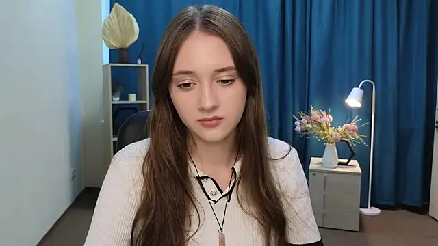Snapshot of CatherineHalbert chatting on 07/20/26, 04:27 CatherineHalbert online show from 07/20/26, 04:27