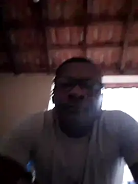 Snapshot of mineirinho45 chatting on 07/19/26, 08:01 mineirinho45 online show from 07/19/26, 08:01