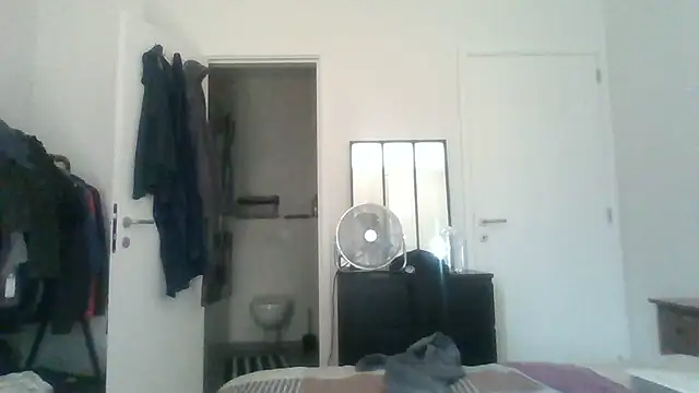 FFbottomnow online show from 07/21/26, 03:14