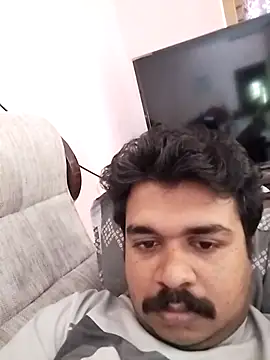Snapshot of Anuu02 chatting on 07/22/26, 04:48 Anuu02 online show from 07/22/26, 04:48