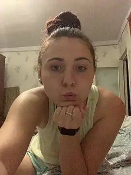 Snapshot of Maria5588 chatting on 07/30/26, 06:07 Maria5588 online show from 07/30/26, 06:07