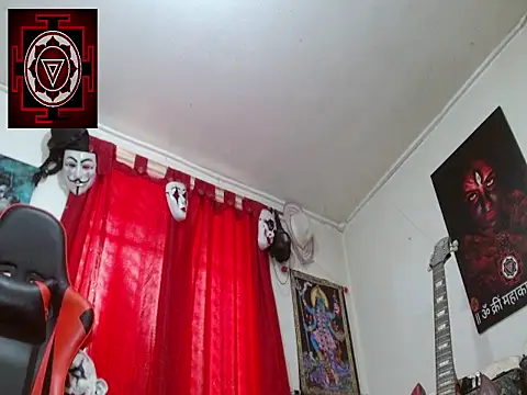 Snapshot of Amanda_Valeska chatting on 09/25/25, 04:11 Amanda Valeska online show from 09/25/25, 04:11