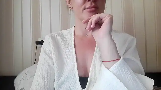 AbigailBlue online show from 08/02/26, 10:46