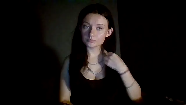 Snapshot of yana101 chatting on 07/31/26, 08:41 yana101 online show from 07/31/26, 08:41