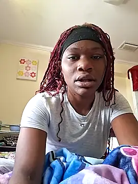 Snapshot of juicybratt chatting on 07/28/26, 05:34 juicybratt online show from 07/28/26, 05:34