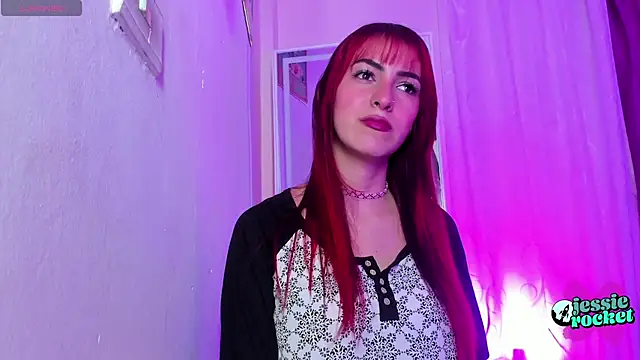 jessierocketx online show from 11/12/25, 10:20