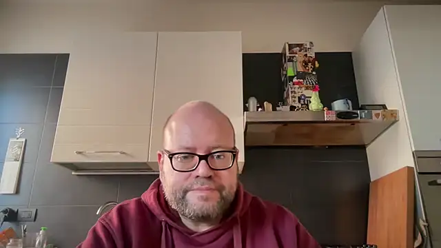 Snapshot of theitalianbear chatting on 12/09/24, 01:55 theitalianbear online show from 12/09/24, 01:55