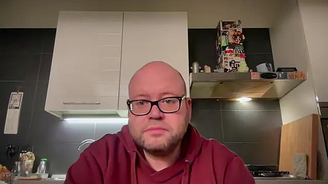 Snapshot of theitalianbear chatting on 01/21/25, 05:41 theitalianbear online show from 01/21/25, 05:41