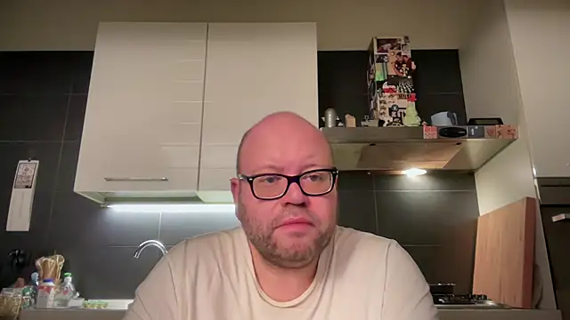 Snapshot of theitalianbear chatting on 02/14/25, 03:00 theitalianbear online show from 02/14/25, 03:00