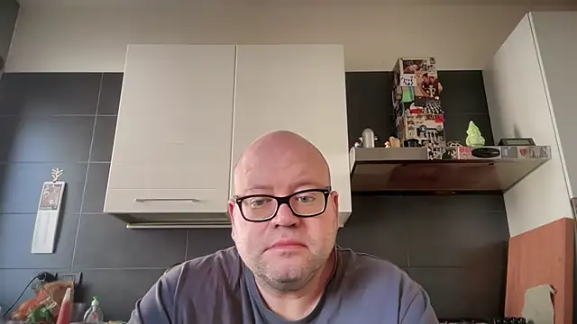 theitalianbear online show from 11/15/25, 12:02