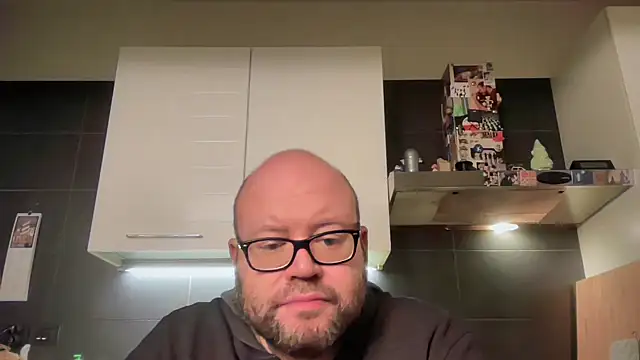 theitalianbear online show from 12/04/25, 03:27